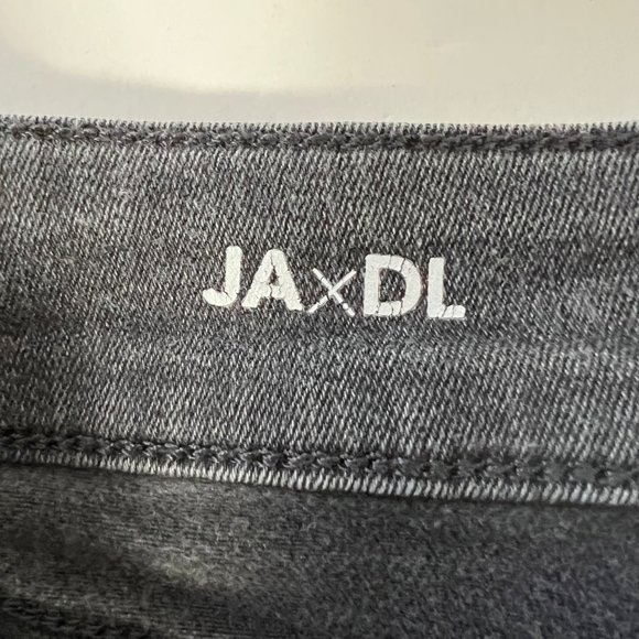 DL1961 x Jessica Alba Womens No. 3 Instasculpt Skinny Jeans Weathered size 28 - Picture 11 of 16